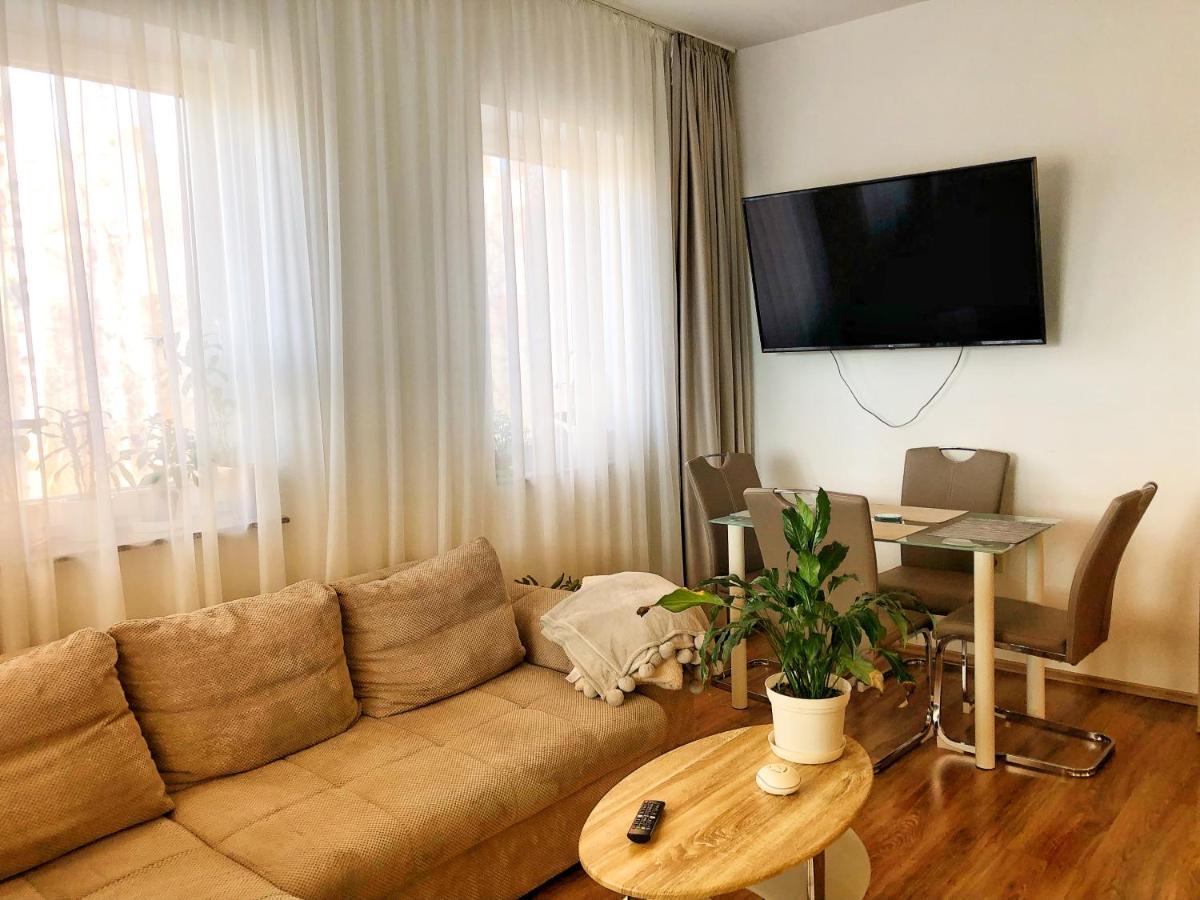 Boro Apartman Tiszafüred Exterior foto
