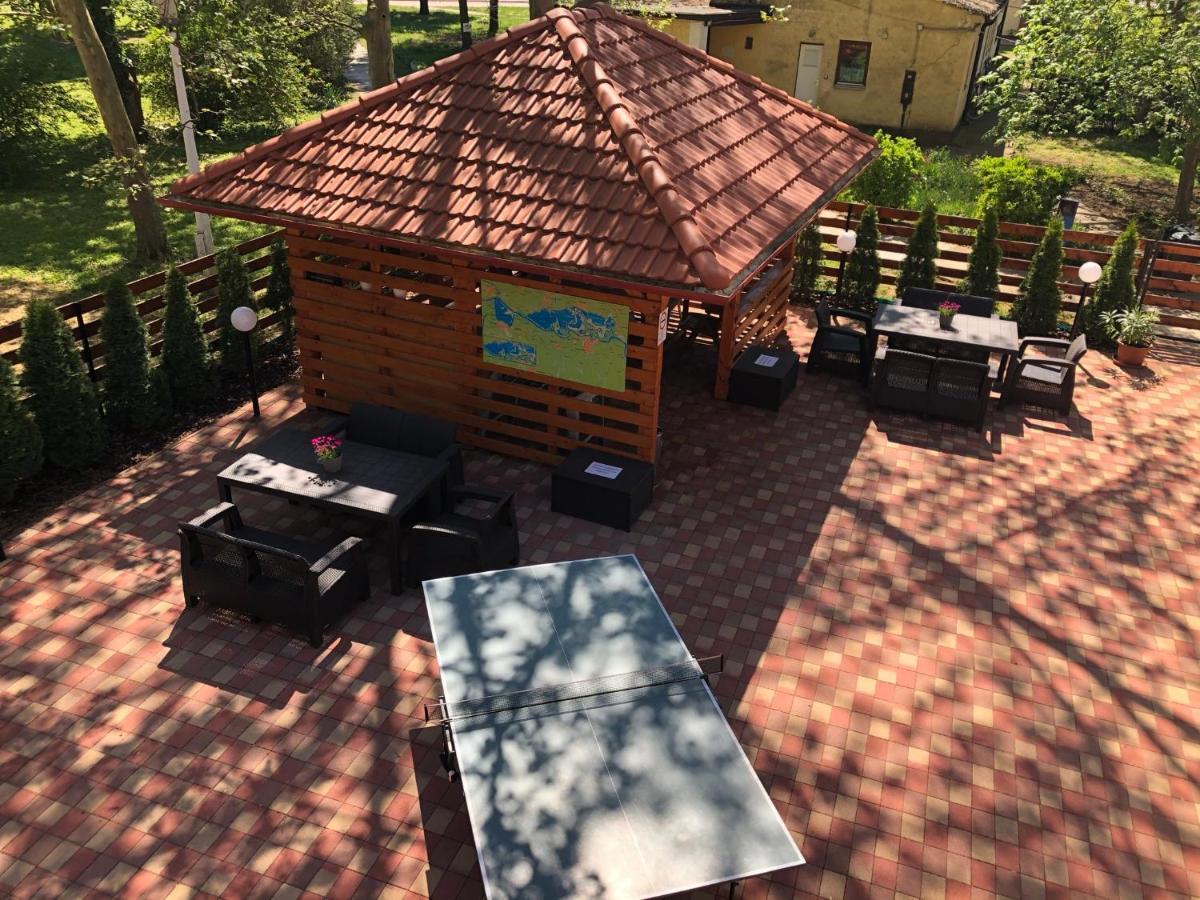 Boro Apartman Tiszafüred Exterior foto