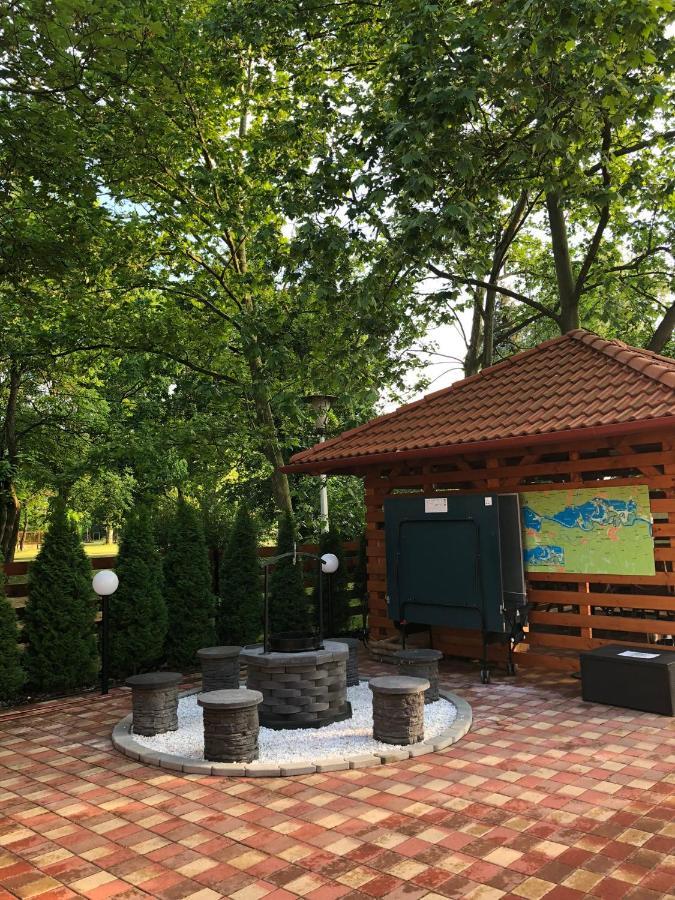 Boro Apartman Tiszafüred Exterior foto