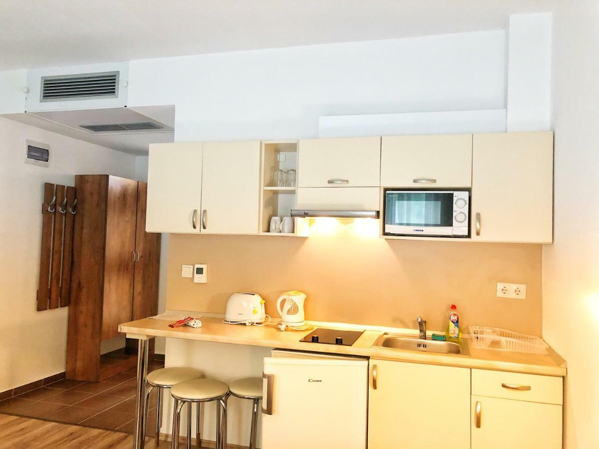 Boro Apartman Tiszafüred Exterior foto